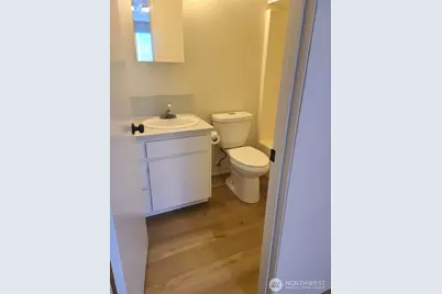 1518 NE 86th Street, Seattle, WA 98115 - Photo 6