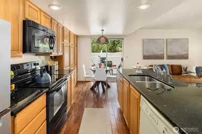 14301 SE 42nd Lane, Bellevue, WA 98006 - Photo 22