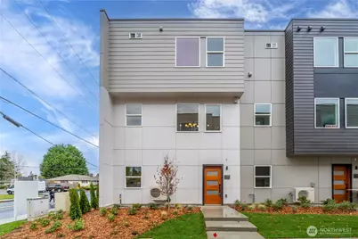 11548 17th Circle SW, Burien, WA 98146 - Photo 2