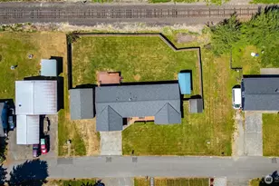 209 Hertel Way, Nooksack, WA 98276 - Photo 8