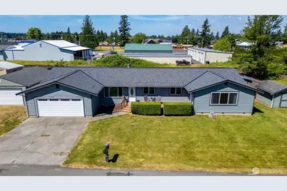 209 Hertel Way, Nooksack, WA 98276 - Photo 2