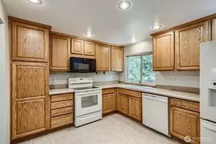 10616 164th Ave NE, Redmond, WA 98052 - Photo 14