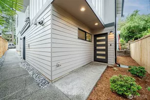 8510 15th Ave NE, Seattle, WA 98115 - Photo 22