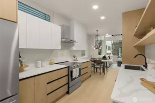 1127 C 10th Ave E, Seattle, WA 98102 - Photo 16