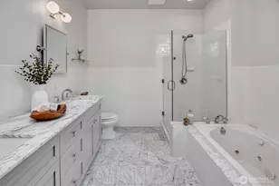 310 W Garfield St, Seattle, WA 98119 - Photo 22