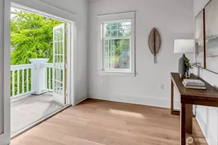 310 W Garfield St, Seattle, WA 98119 - Photo 20