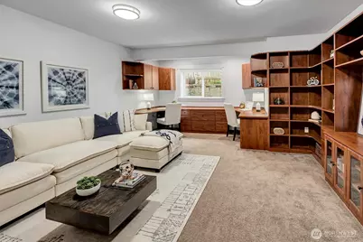 310 W Garfield Street, Seattle, WA 98119 - Photo 28