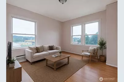 9265 57th Avenue S, Seattle, WA 98118 - Photo 8