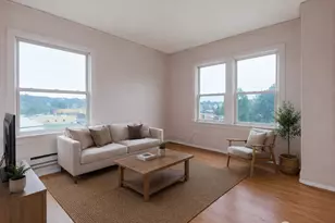 9265 57th Ave S, Seattle, WA 98118 - Photo 8