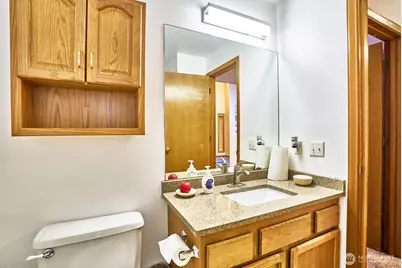14409 SE 256th Place, Kent, WA 98042 - Photo 16