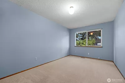 9912 S 200th Street, Kent, WA 98031 - Photo 10