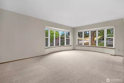 9912 S 200th Street, Kent, WA 98031 - Photo 8