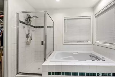 18331 E Countryclub Drive, Arlington, WA 98223 - Photo 16