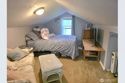 18704 Dynamite Drive SE, Yelm, WA 98597 - Photo 12