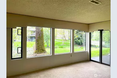 1101 Bellefield Park Lane #1103, Bellevue, WA 98004 - Photo 2