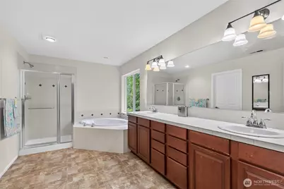 18214 29th Drive SE, Bothell, WA 98012 - Photo 16