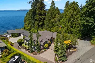 18608 Sound View Pl, Edmonds, WA 98020 - Photo 38