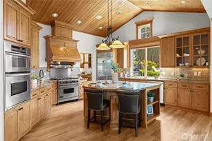 18608 Sound View Pl, Edmonds, WA 98020 - Photo 10