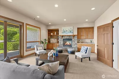 18608 Sound View Place, Edmonds, WA 98020 - Photo 28