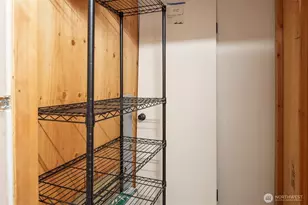 2244 13th Ave W, Seattle, WA 98119 - Photo 18