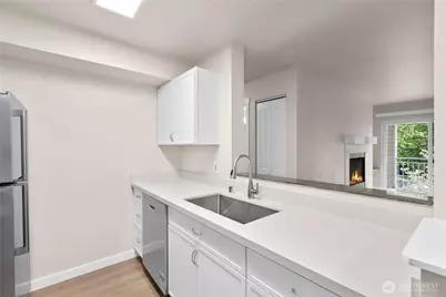 12303 Harbour Pointe Boulevard #V203, Mukilteo, WA 98275 - Photo 12