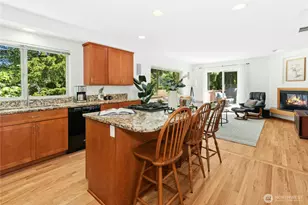 14222 108th Ave NE, Kirkland, WA 98034 - Photo 12