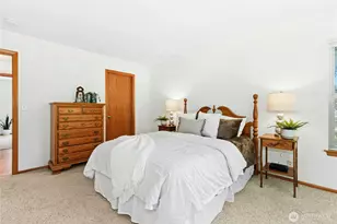 14222 108th Ave NE, Kirkland, WA 98034 - Photo 16