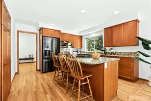 14222 108th Ave NE, Kirkland, WA 98034 - Photo 10