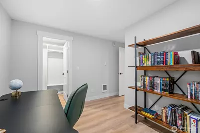 15212 NE 8th Street #F13, Bellevue, WA 98007 - Photo 24