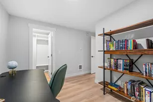 15212 NE 8th St, Bellevue, WA 98007 - Photo 24