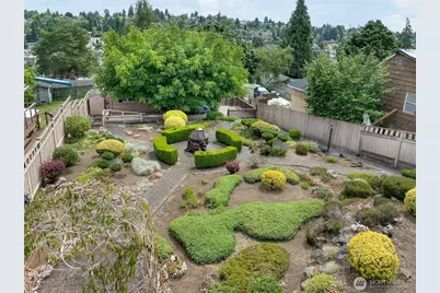3242 36th Avenue W, Seattle, WA 98199 - Photo 4