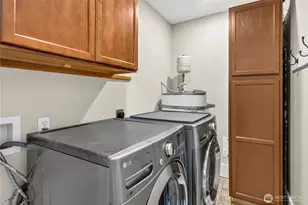 518 W Pioneer, Puyallup, WA 98371 - Photo 18