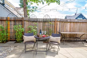 518 W Pioneer, Puyallup, WA 98371 - Photo 34