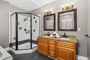 518 W Pioneer, Puyallup, WA 98371 - Photo 22