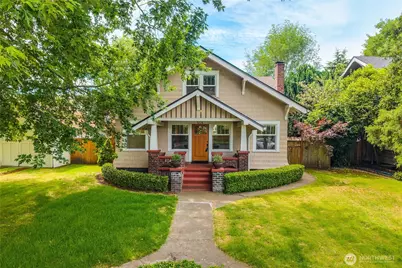518 W Pioneer, Puyallup, WA 98371 - Photo 1