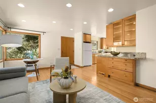 4333 32nd Ave W, Seattle, WA 98199 - Photo 6