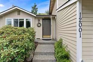 12001 28th Pl NE, Lake Stevens, WA 98258 - Photo 6