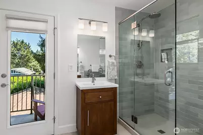 1506 17th Avenue E, Seattle, WA 98112 - Photo 14