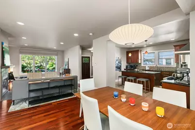 1506 17th Avenue E, Seattle, WA 98112 - Photo 4