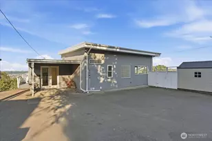 3741 33rd Ave SW, Seattle, WA 98126 - Photo 36