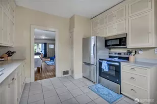 130 H St SE, Auburn, WA 98002 - Photo 10