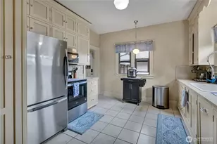 130 H St SE, Auburn, WA 98002 - Photo 8