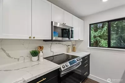 8110 145th Court NE #A6, Redmond, WA 98052 - Photo 8