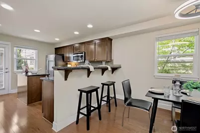 2707 SW Sylvan Heights Drive, Seattle, WA 98106 - Photo 10