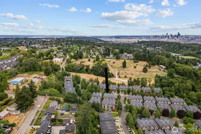 2707 SW Sylvan Heights Drive, Seattle, WA 98106 - Photo 38