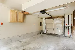8451 NE 137th St, Kirkland, WA 98034 - Photo 24