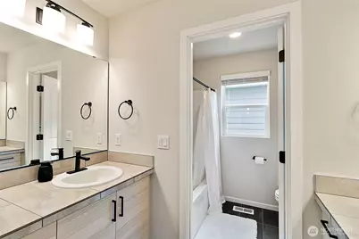 2808 180th Street Ct E, Tacoma, WA 98445 - Photo 24