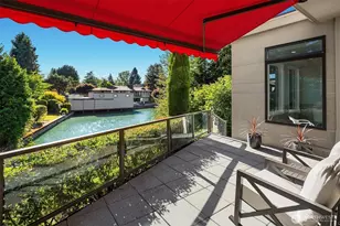 2 Crescent Key SE, Bellevue, WA 98006 - Photo 10