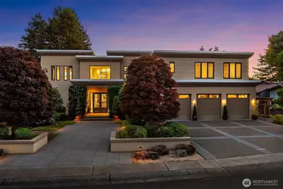 2 Crescent Key SE, Bellevue, WA 98006 - Photo 1