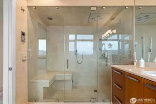 1760 N Nothlake Way, Seattle, WA 98103 - Photo 24